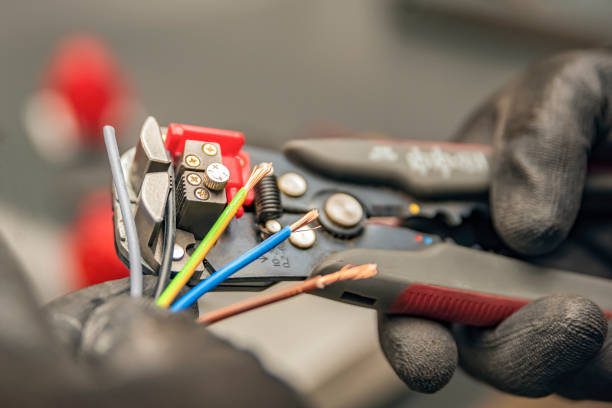 Best Local Electrician Companies  in Tobaccoville, NC